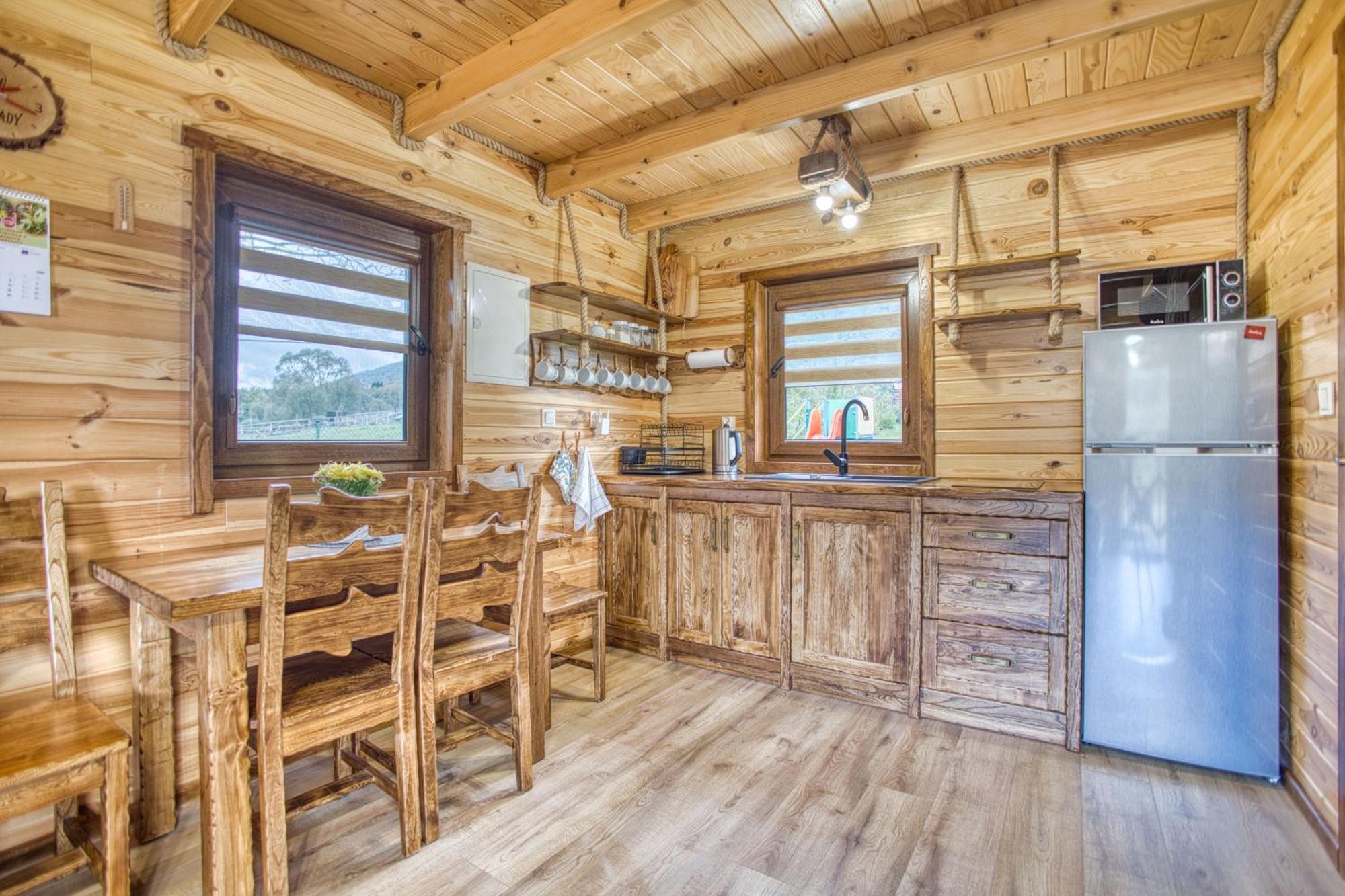 Domki Pod Lipa. Liszna Bagian luar foto